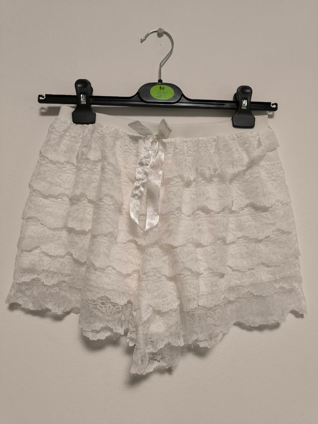 Short blanco encaje - M