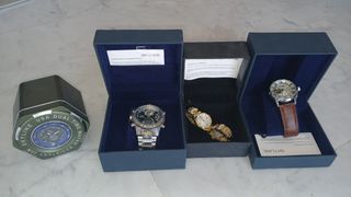 4 Relojes Skyline  nuevos