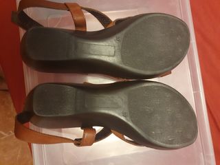 Sandalias Piel Marrón