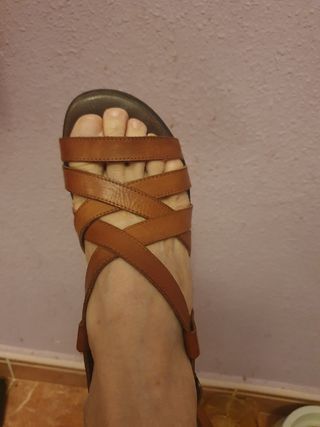 Sandalias Piel Marrón