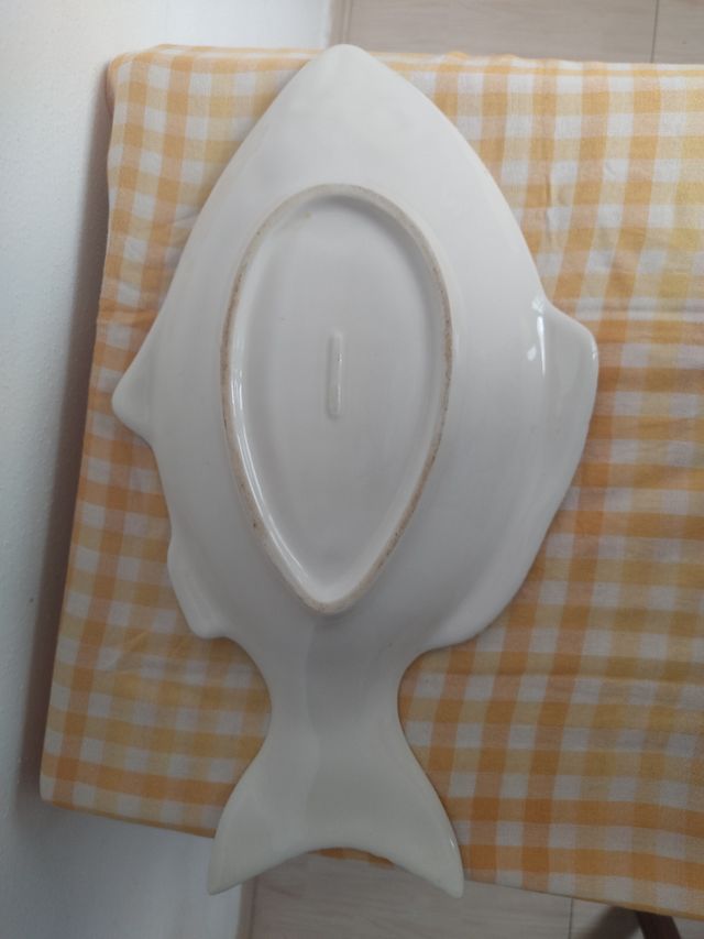 Plato pescado cerámica vintage