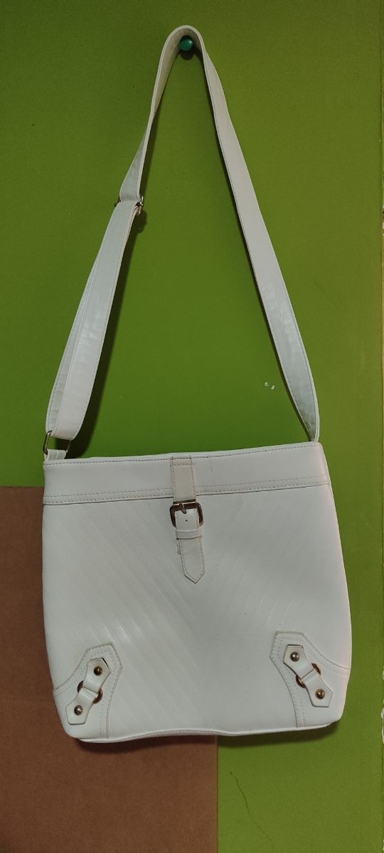 Bolso blanco bandolera