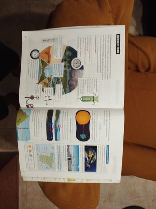Libros de texto 4 primaria en perfecto estado
