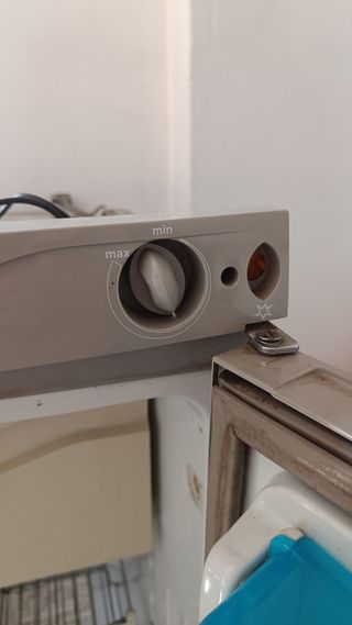 Nevera Dometic trivalente