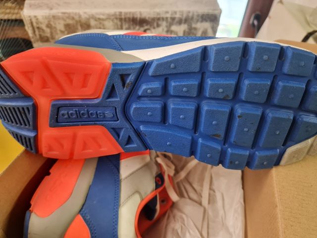 Adidas - Scarpe sportive blu e arancioni