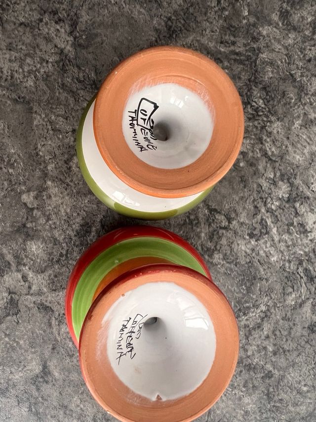 Copas de cerámica multicolor