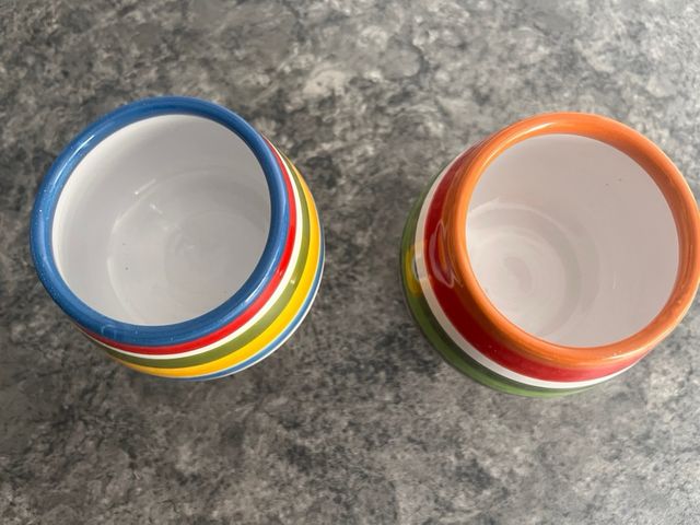 Copas de cerámica multicolor