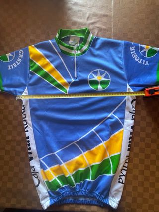 Maillot ciclismo Caja vital kutxa