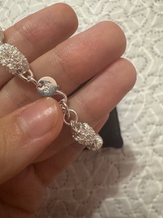 Pulsera plateada brillante perlas plata de ley 925