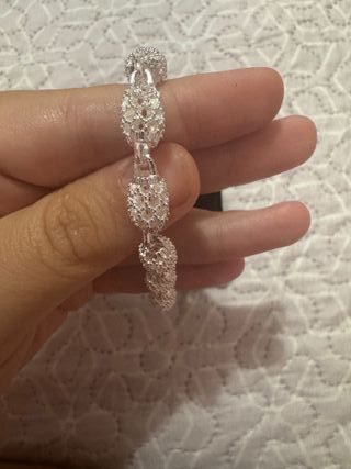 Pulsera plateada brillante perlas plata de ley 925