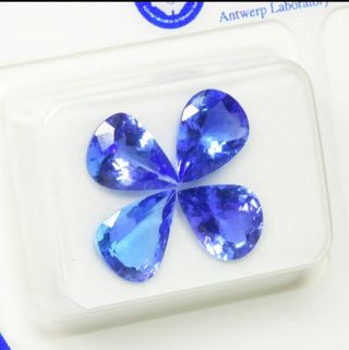 4 Tanzaniti taglio a goccia - 3.44 ct certificata