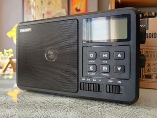 Radio Raddy RF206 - Receptor AM/FM/SW