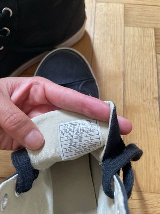 Zapatillas Levis altas negras