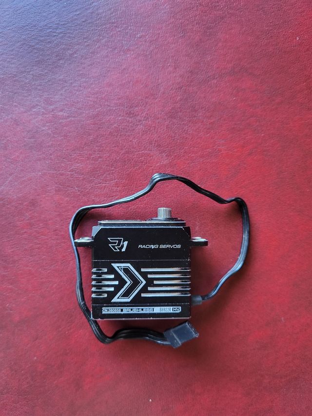 SRT-922R Servo; 22KG, Alto Desempenho.