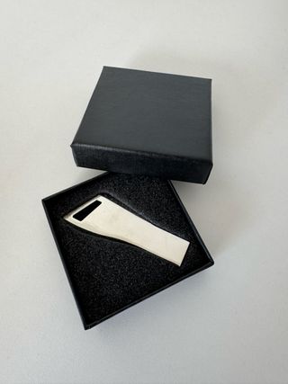 Pendrive USB metálico 16 gb