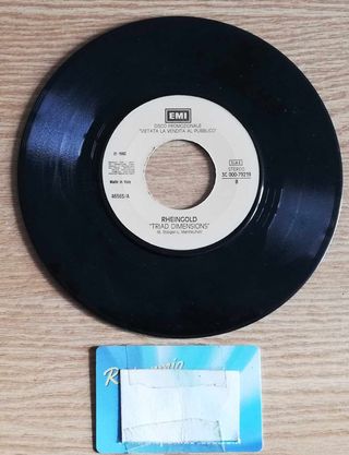 Disco (vinyl record) di Peter Tosh & Carillon