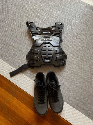 Peto Acerbis + zapatillas descenso