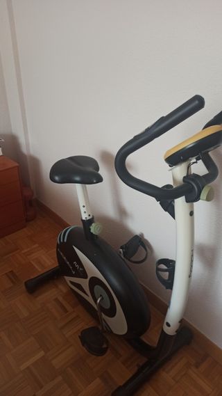 Bicicleta estática M-Fitness