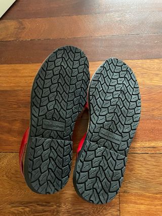 Menorquinas rojas verano
