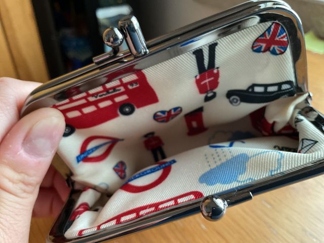 Monedero rosa vintage