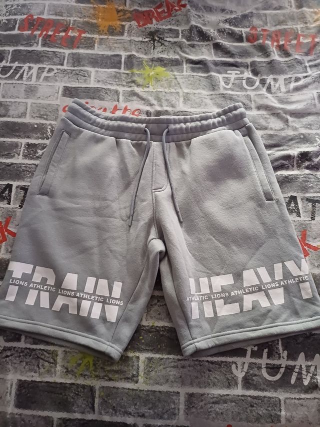 Pantalones cortos grises