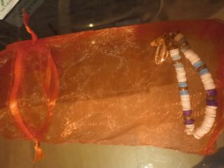 Pulsera blanca y azul de Vejer