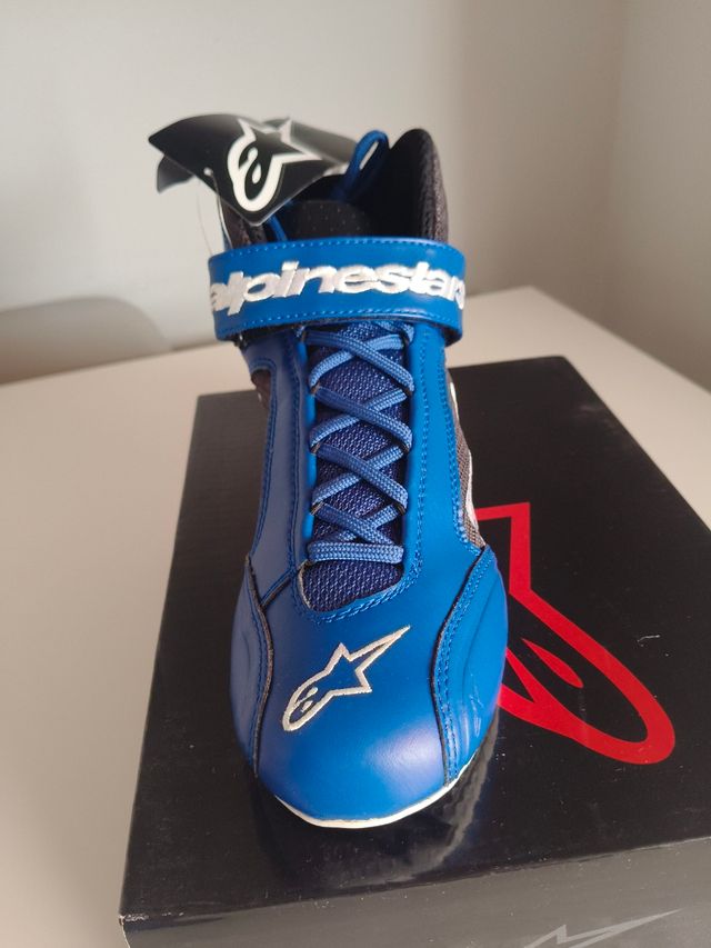Botas Alpinestar azules y grises