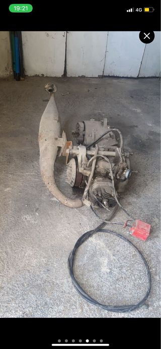 Motor Scooter 