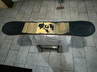 Tavola Snowboard Salomon The Villain 143