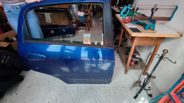 Portiera Fiat Grande Punto + Vetro + interno
