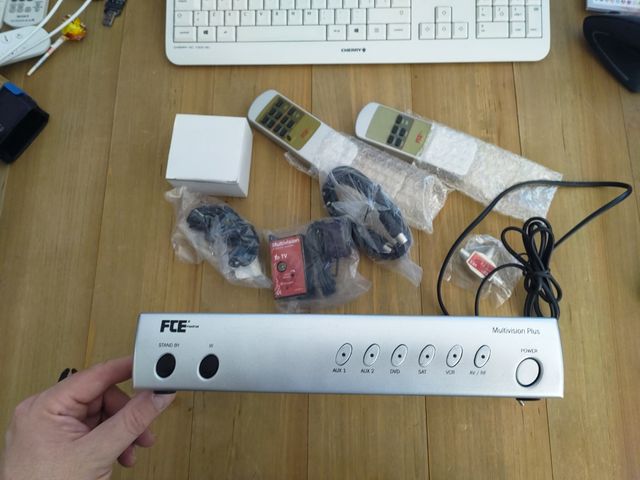 Conmutador modulador FTE Maximal Multivision Plus