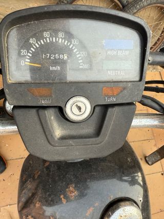 Yamaha SR 125 Moto clásica