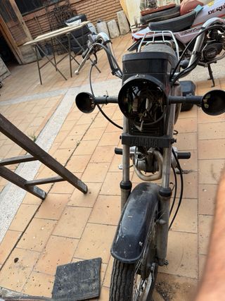 Yamaha SR 125 Moto clásica
