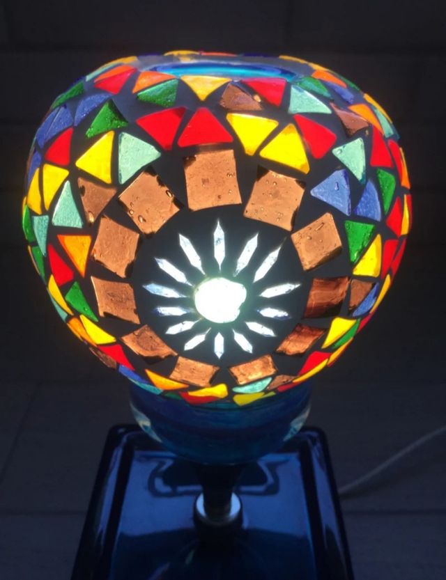 IDEA REGALO. Lámpara artesanal materiales reciclad