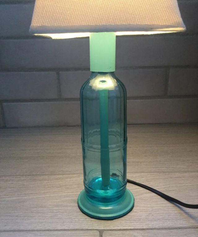 IDEA REGALO. 2 LÁMPARAS ARTESANAL MATERIALES RECIC