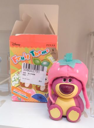 Figura Lotso Fruta Disney Pixar