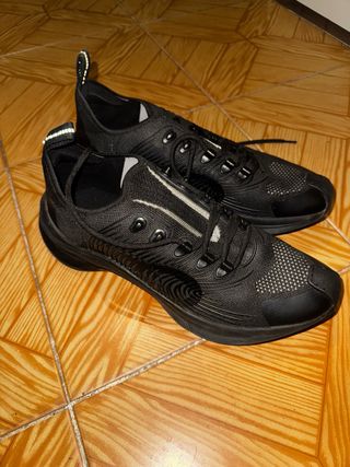 Zapatillas Gucci Running negras, muy buen estado, 