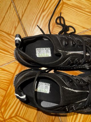 Zapatillas Gucci Running negras, muy buen estado, 