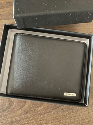 Cartera Calvin Klein - Negra