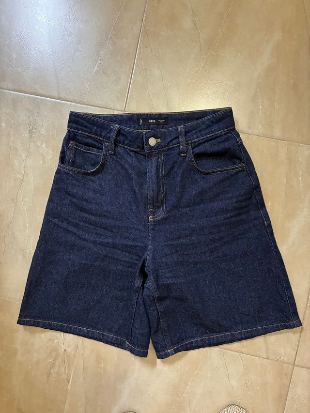 Bermuda vaquera oscura Mango