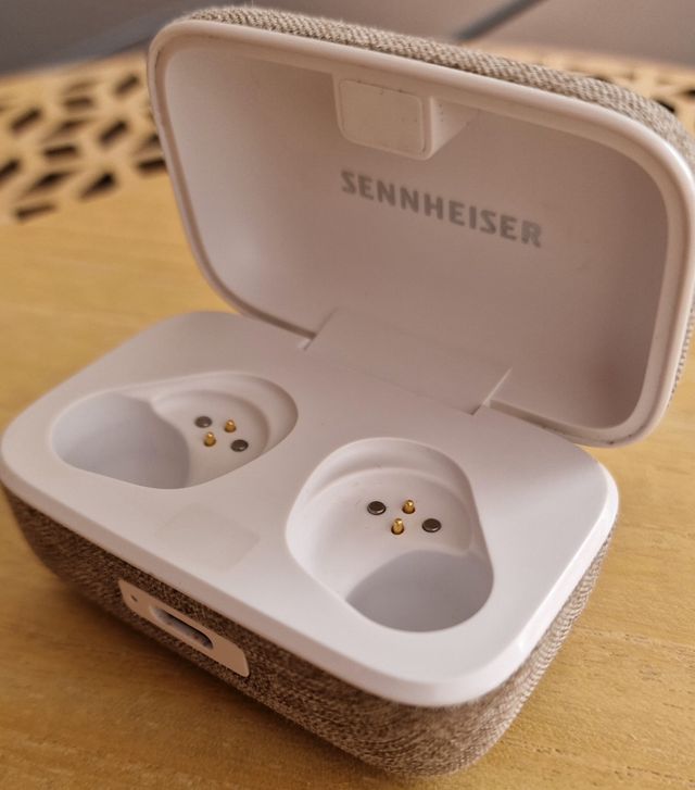 Sennheiser Estuche Carga y accesorios Momentum TW3