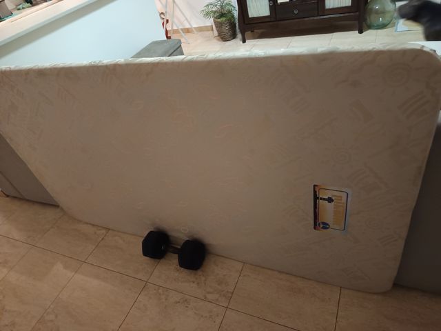 Base tapizada Pikolin 105cm