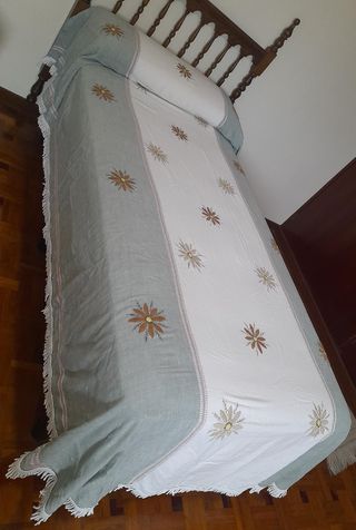 Colchas cama 90-100cm - Bordadas estilosas