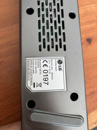 Barra de sonido LG NB3540 + Subwoofer
