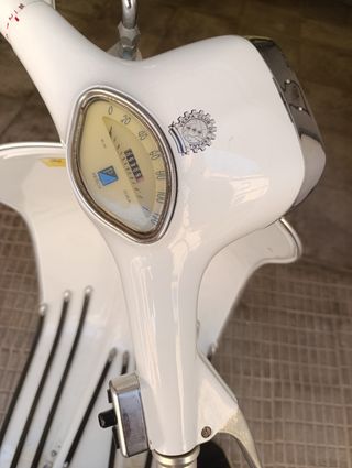 Vespa Sprint 160cc
