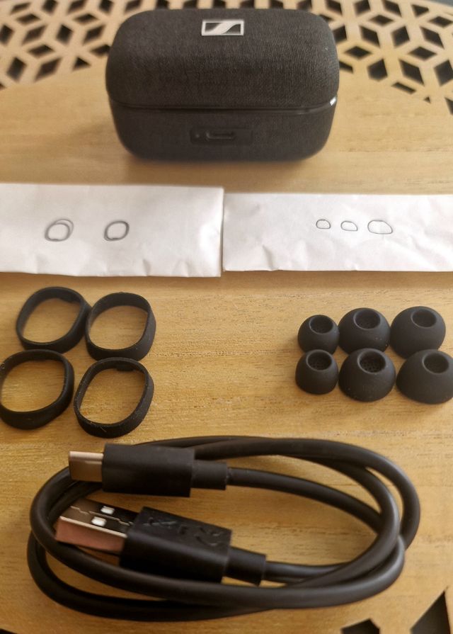 Sennheiser Estuche Carga y accesorios Momentum TW3