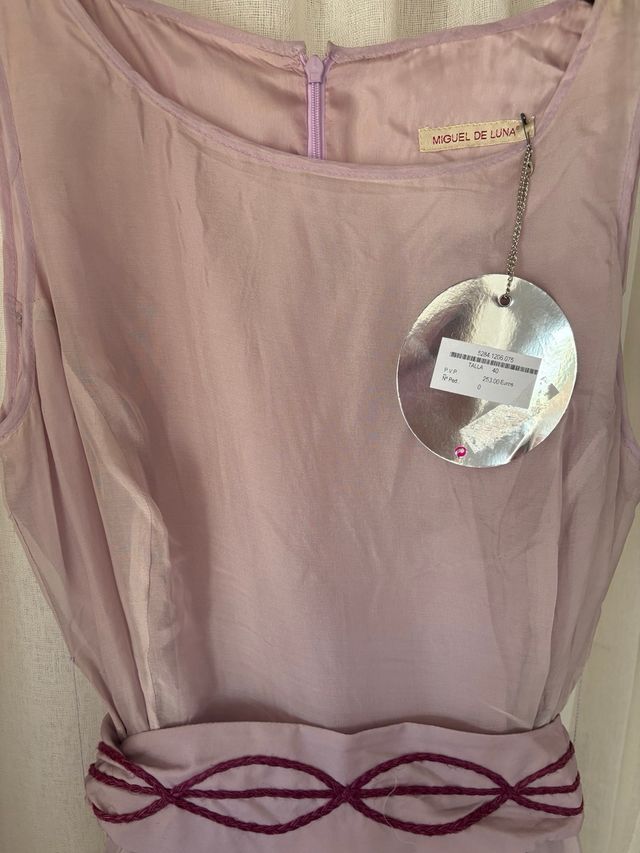 Vestido lila de seda natural 100%