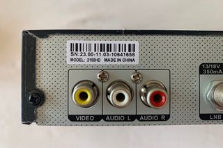 Decodificador IRIS 2100 HD- Receptor satélite