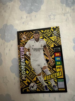 Carta Benzema Panini Momentum