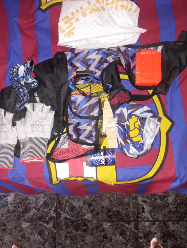 Equipo Nerf: chaleco y de todo lo necesario